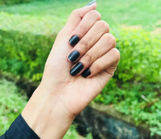 Instant Black Nail Henna – Wudhu Friendly | Halal | Waterproof & Long-Lasting | No Chemicals | Organic